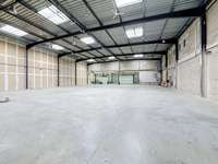 logistics - Light Industrial Premises / Offices For Rent - gallery thumbnail - 6