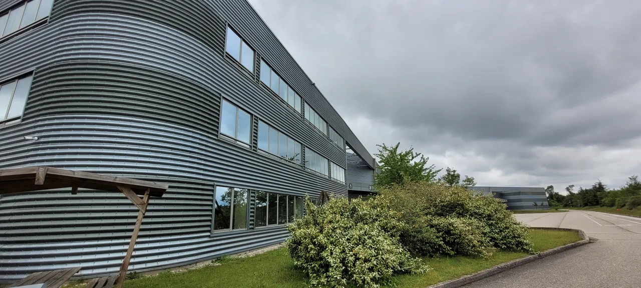 logistics - Logistics Warehouse For Rent - gallery - 2