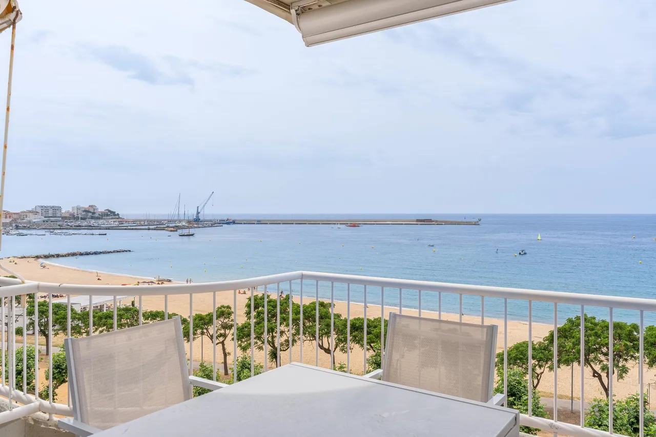 living - 126m² apartment with 16m² terrace for sale in Palamós - gallery - 5