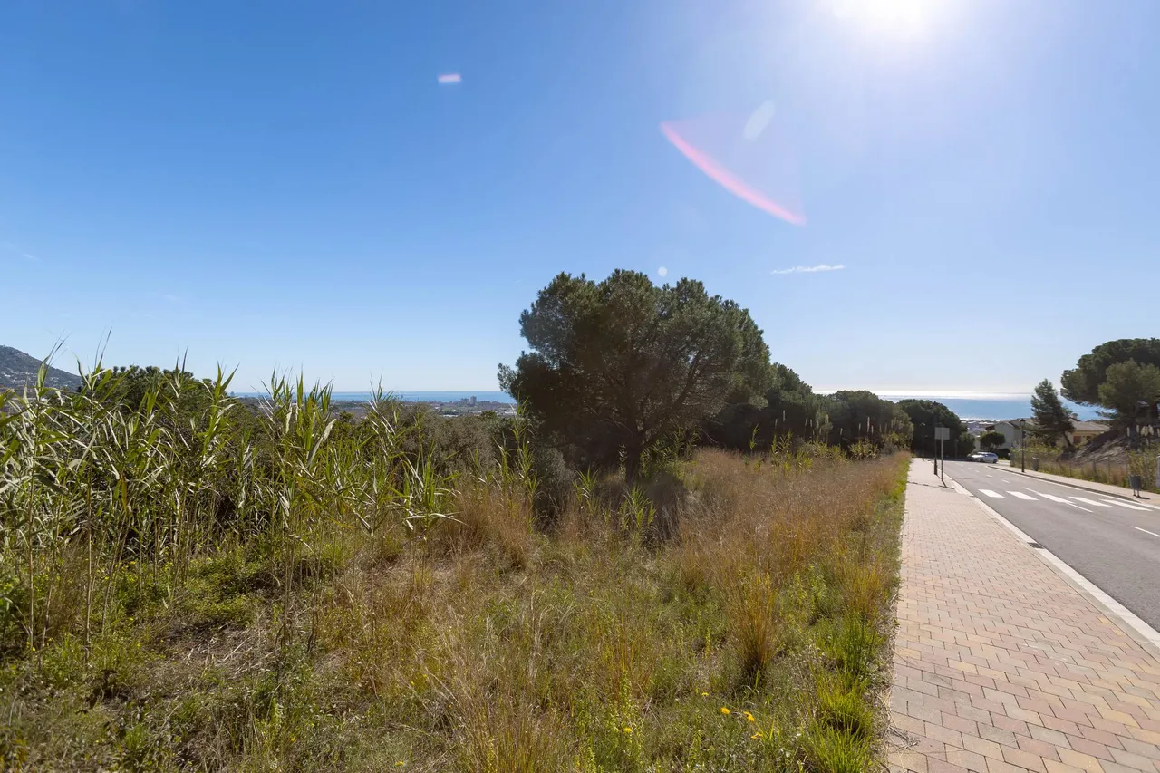 living - 1,662m² plot for sale in Premià de Dalt, Barcelona - gallery - 10