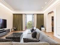 living - 113m² apartment for sale in Gótico, Barcelona - gallery thumbnail - 10
