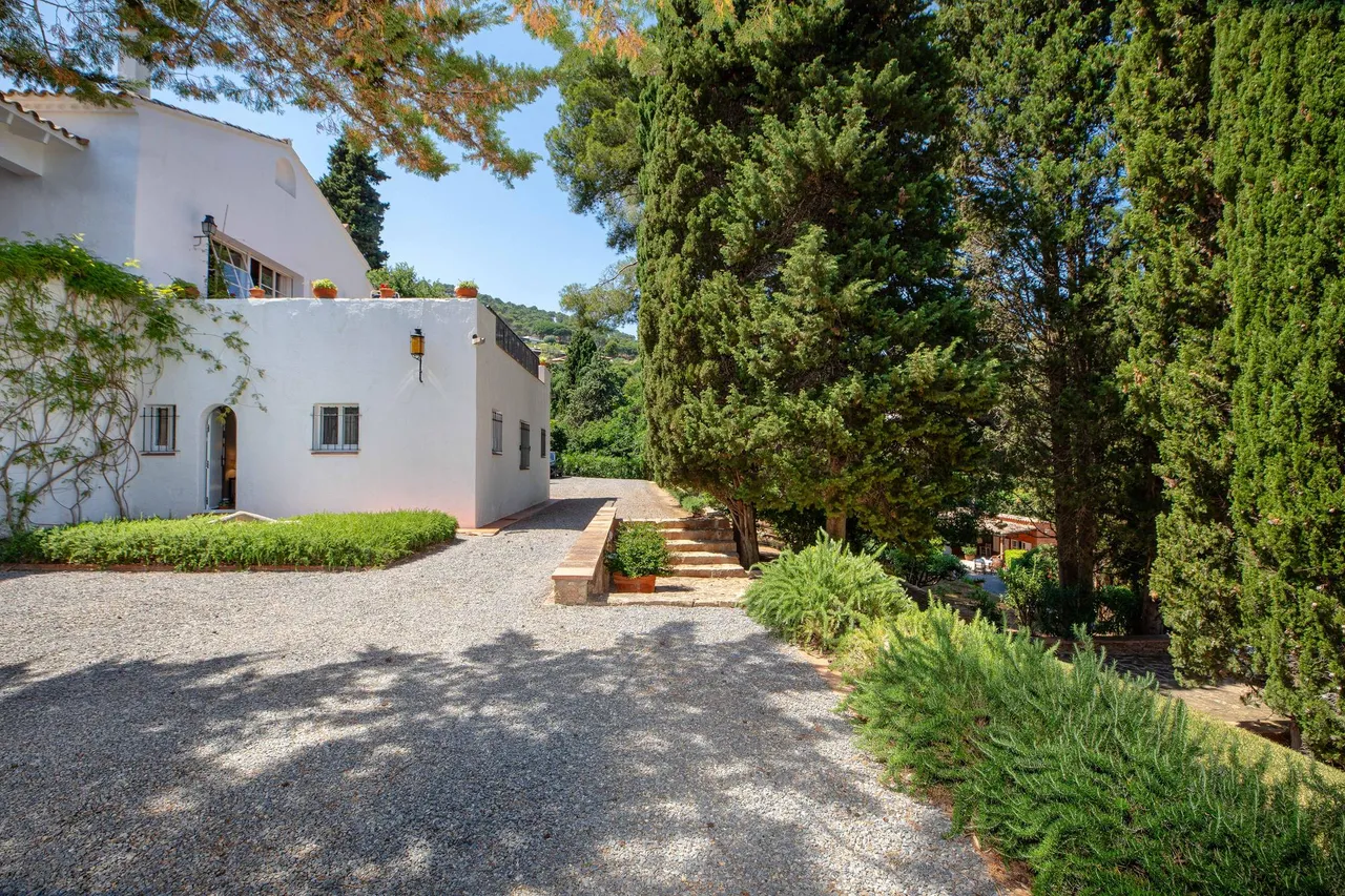 living - Casa / villa de 707m² en venta en Aiguablava, Costa Brava - gallery - 7