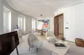 living - Piso de 160m² en alquiler en Cortes / Huertas, Madrid - gallery thumbnail - 3