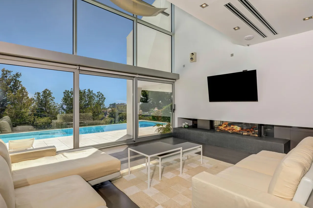 living - 880m² house / villa for sale in Blanes, Costa Brava - gallery - 6
