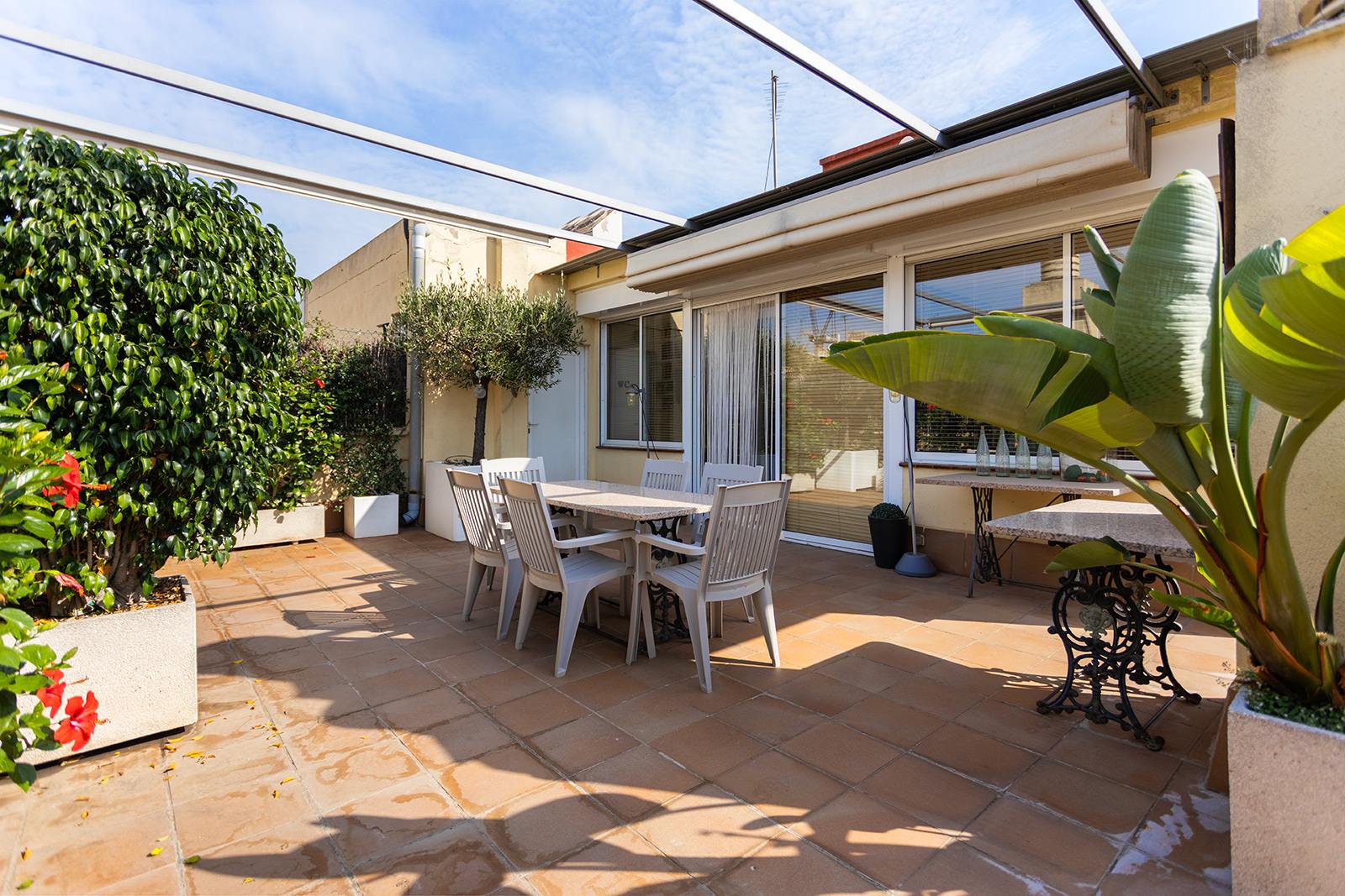 living - 166m² penthouse with 84m² terrace for sale in Sagrada Família - gallery thumbnail - 8