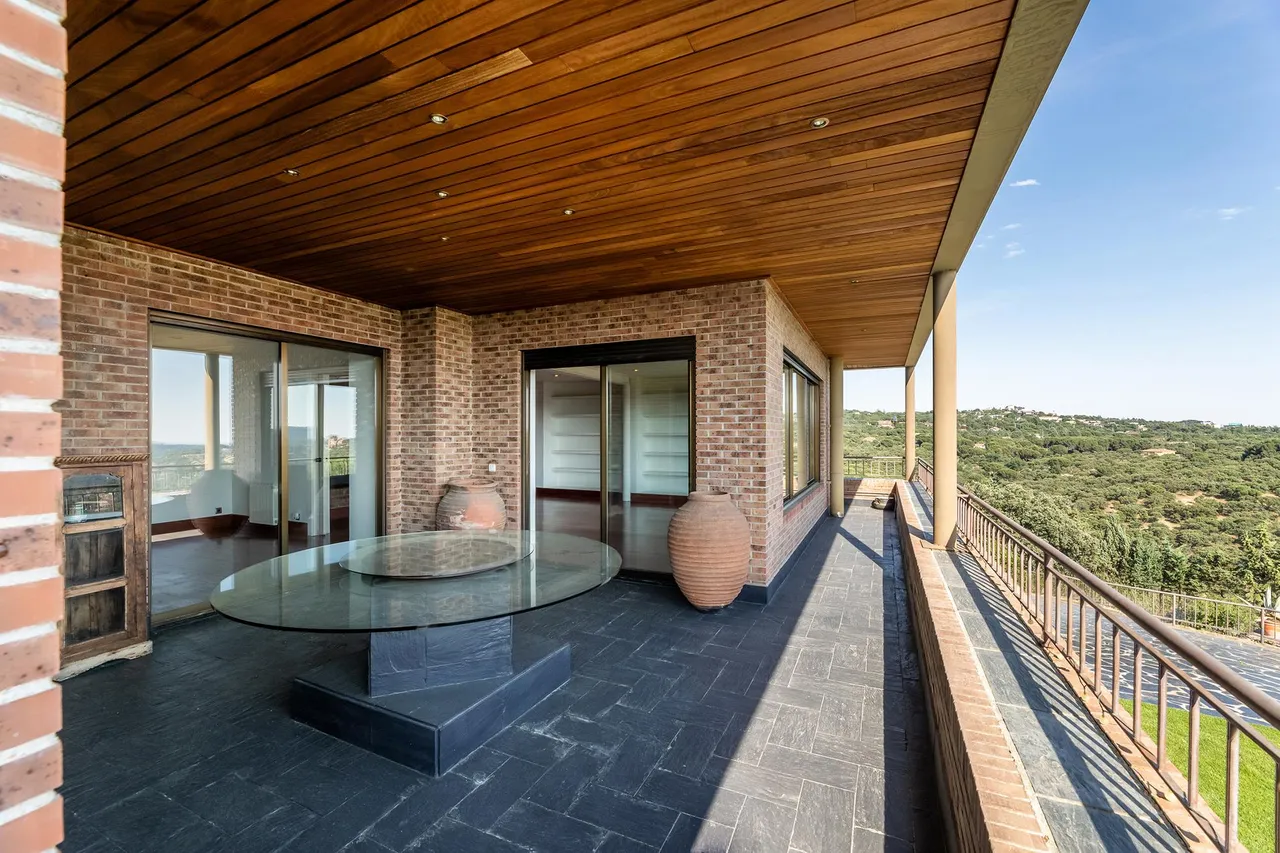 living - Casa / villa de 897m² en venta en Torrelodones, Madrid - gallery - 8