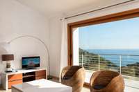 living - Casa / villa de 300m² en venta en Tossa de Mar, Costa Brava - gallery thumbnail - 9