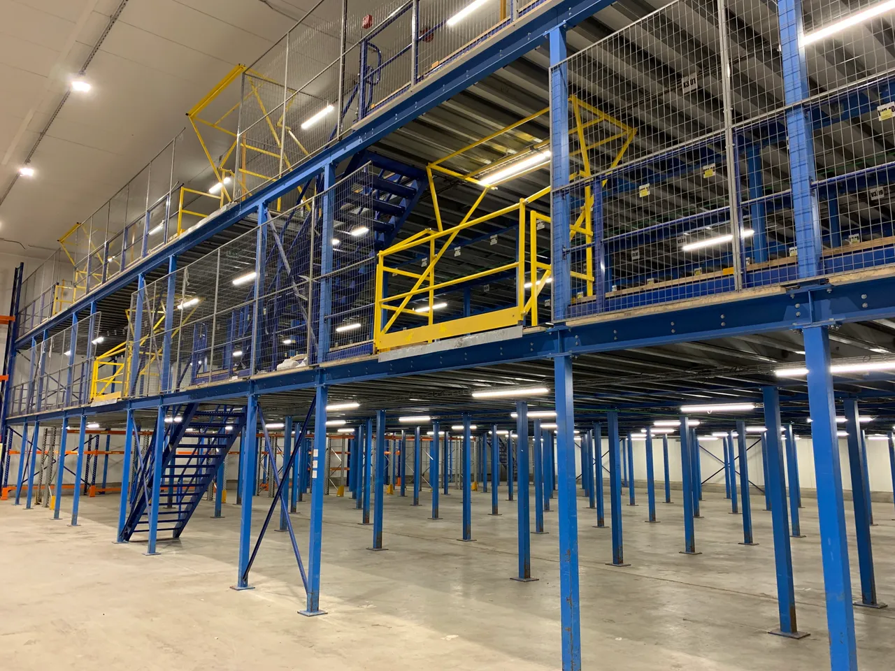 logistics - Activités / Bureaux À Louer - gallery - 4