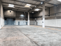 logistics - Light Industrial Premises / Offices For Rent - gallery thumbnail - 1