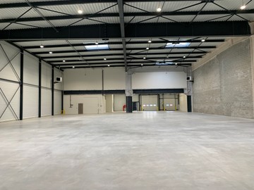 logistics - Entrepôt / Bureaux À Louer - featured