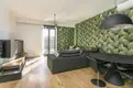 living - 95m² apartment for rent in El Born, Barcelona - gallery thumbnail - 1