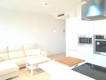 living - Piso de 85m² en venta en Gran Vía, Valencia - featured
