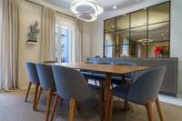 living - 120m² apartment for rent in Castellana, Madrid - gallery thumbnail - 1