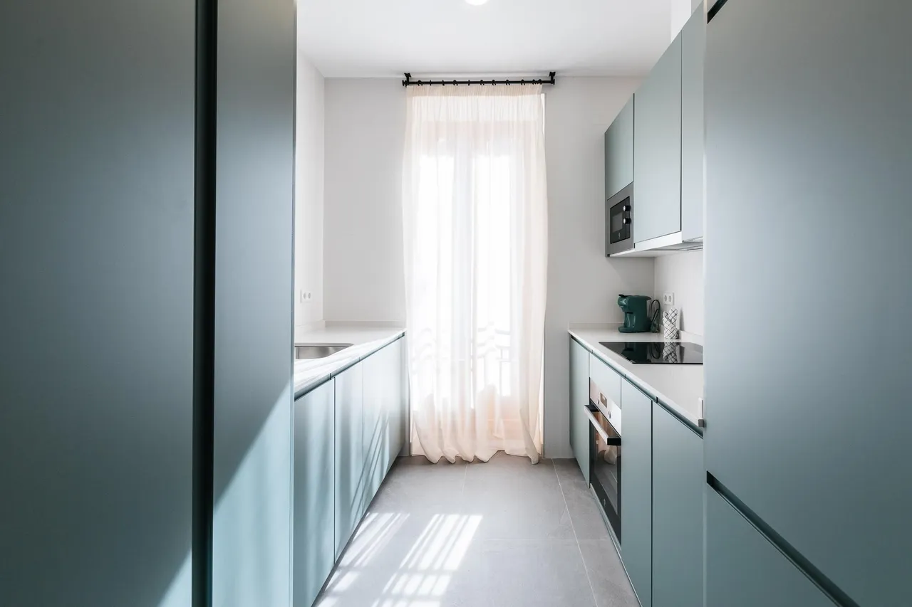 living - Piso de 90m² en alquiler en La Latina, Madrid - gallery - 7