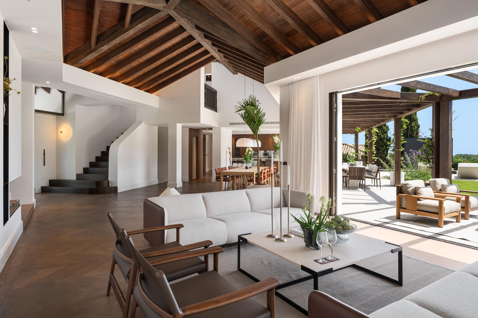 living - Casa / villa de 644m² con 102m² terraza en venta en Benahavís - gallery - 2