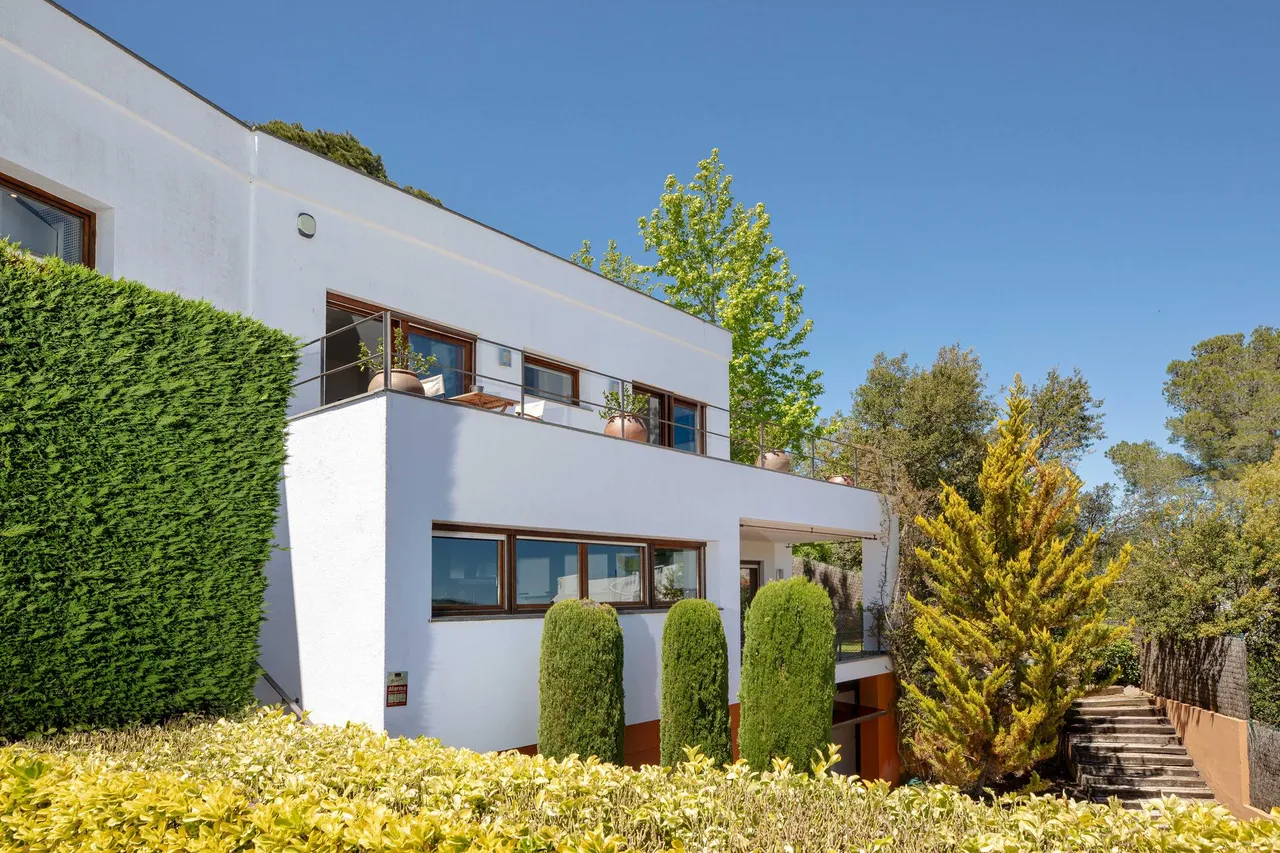 living - 736m² house / villa for sale in Calella de Palafrugell - gallery - 5