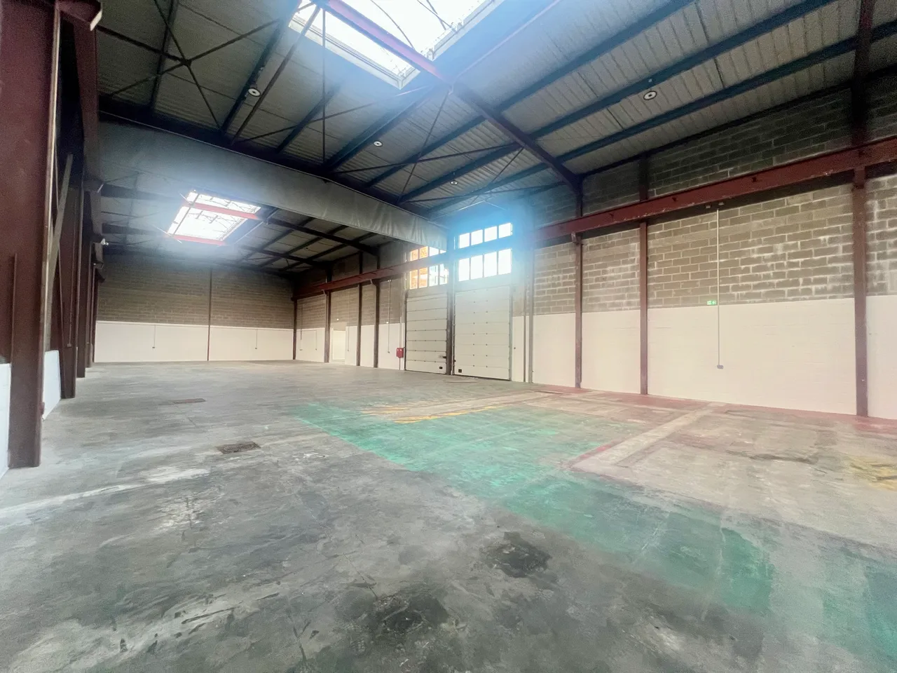 logistics - Activités / Bureaux À Louer - gallery - 4