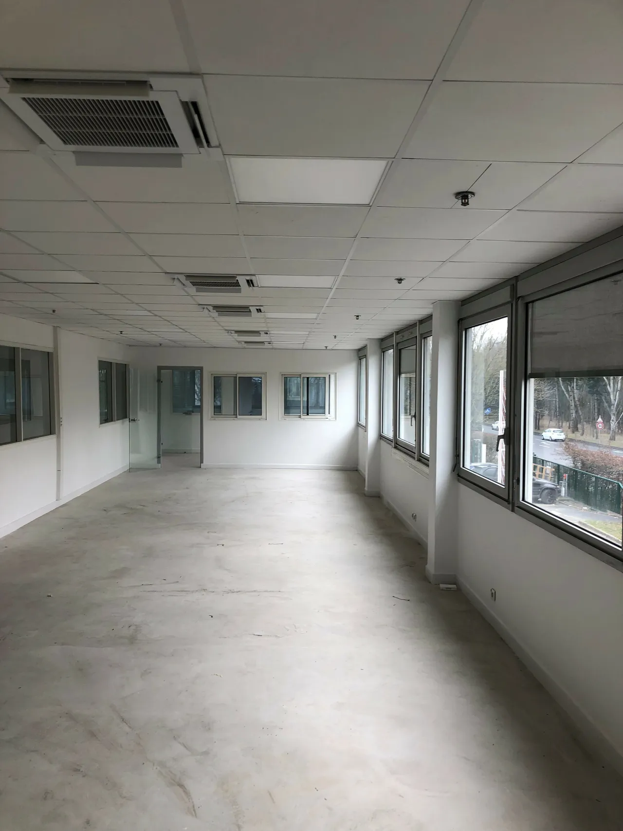 logistics - Entrepôt Logistique À Louer - gallery - 2