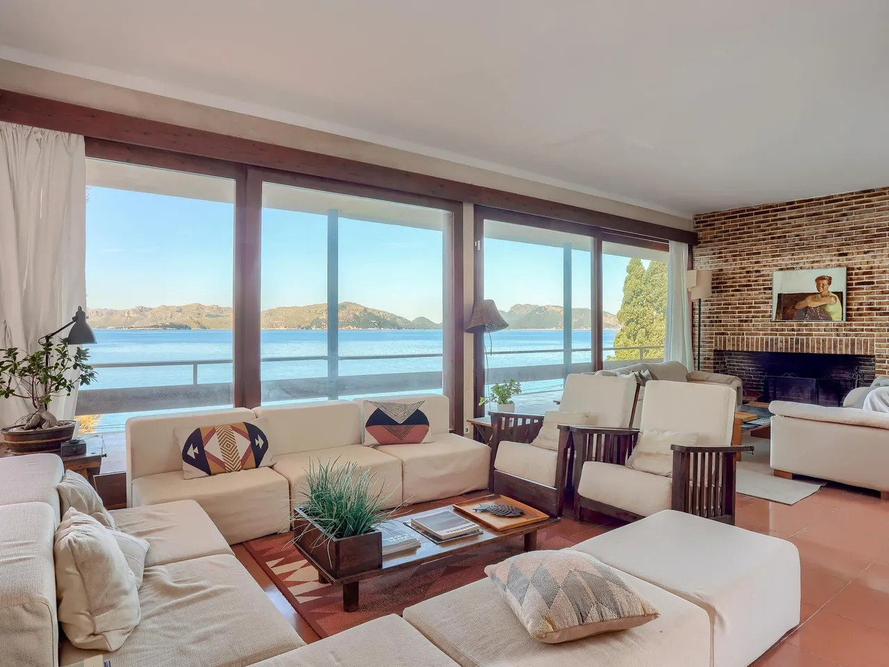 living - 467m² house / villa for sale in Alcudia, Balearic Islands - gallery - 8