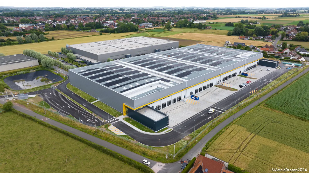 logistics - Logistics Warehouse For Rent - gallery - 3