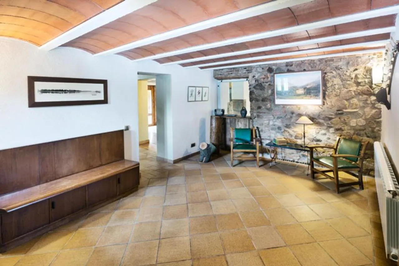living - Casa rural de 784m² en venta en La Selva, Girona - gallery - 10
