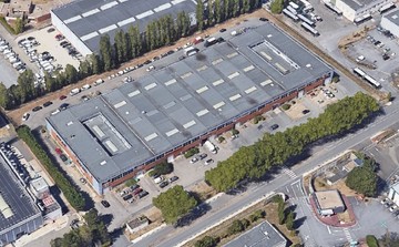 logistics - Light Industrial Premises / Offices For Rent - featured