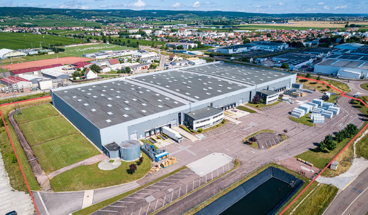 logistics - Entrepôt Logistique À Louer - gallery - 2