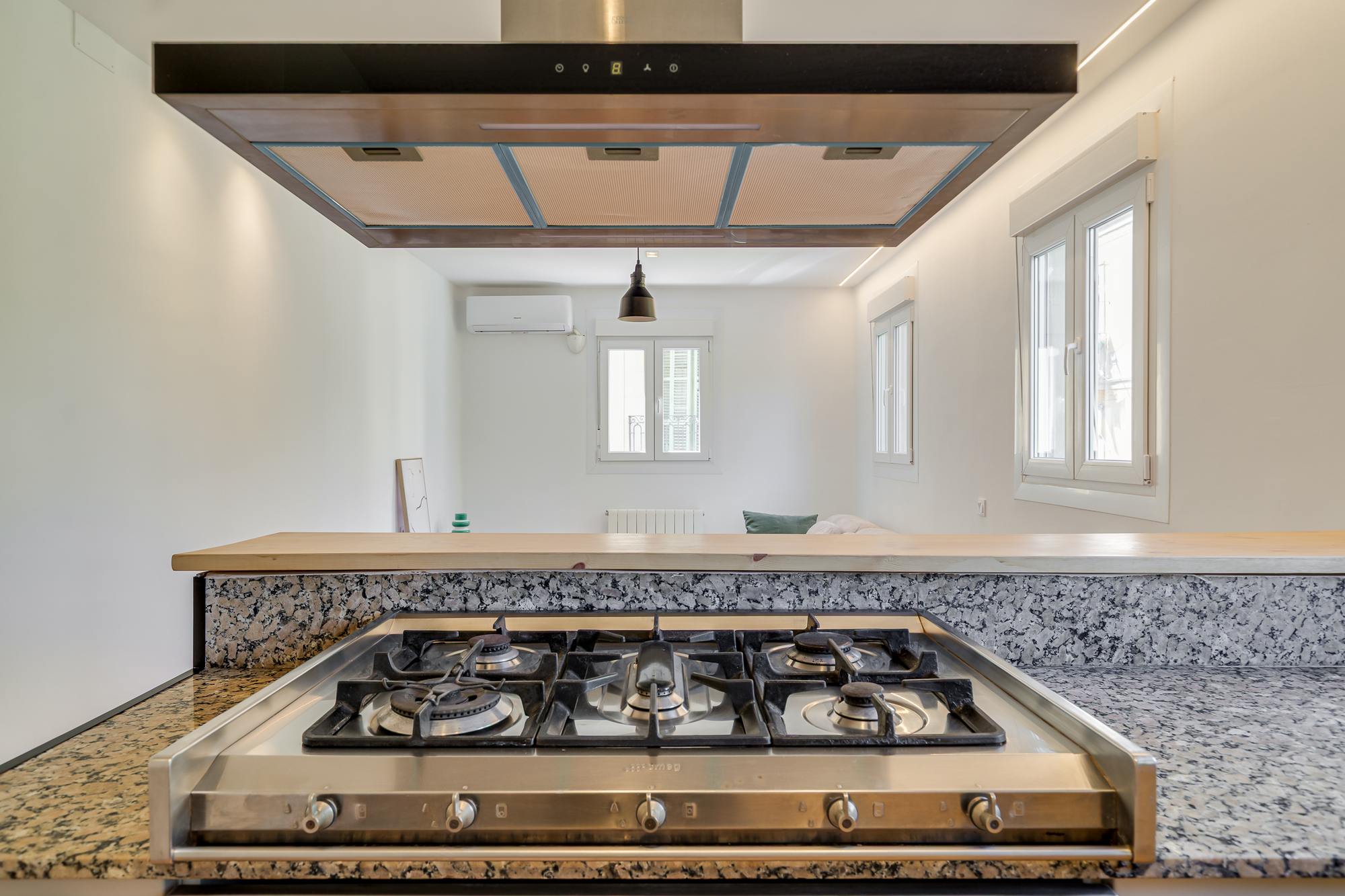 living - 77m² apartment for sale in Barceloneta, Barcelona - gallery thumbnail - 10