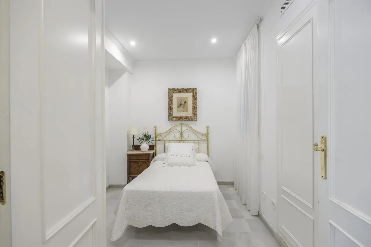 living - 127m² apartment for rent in El Pla del Remei, Valencia - gallery - 10