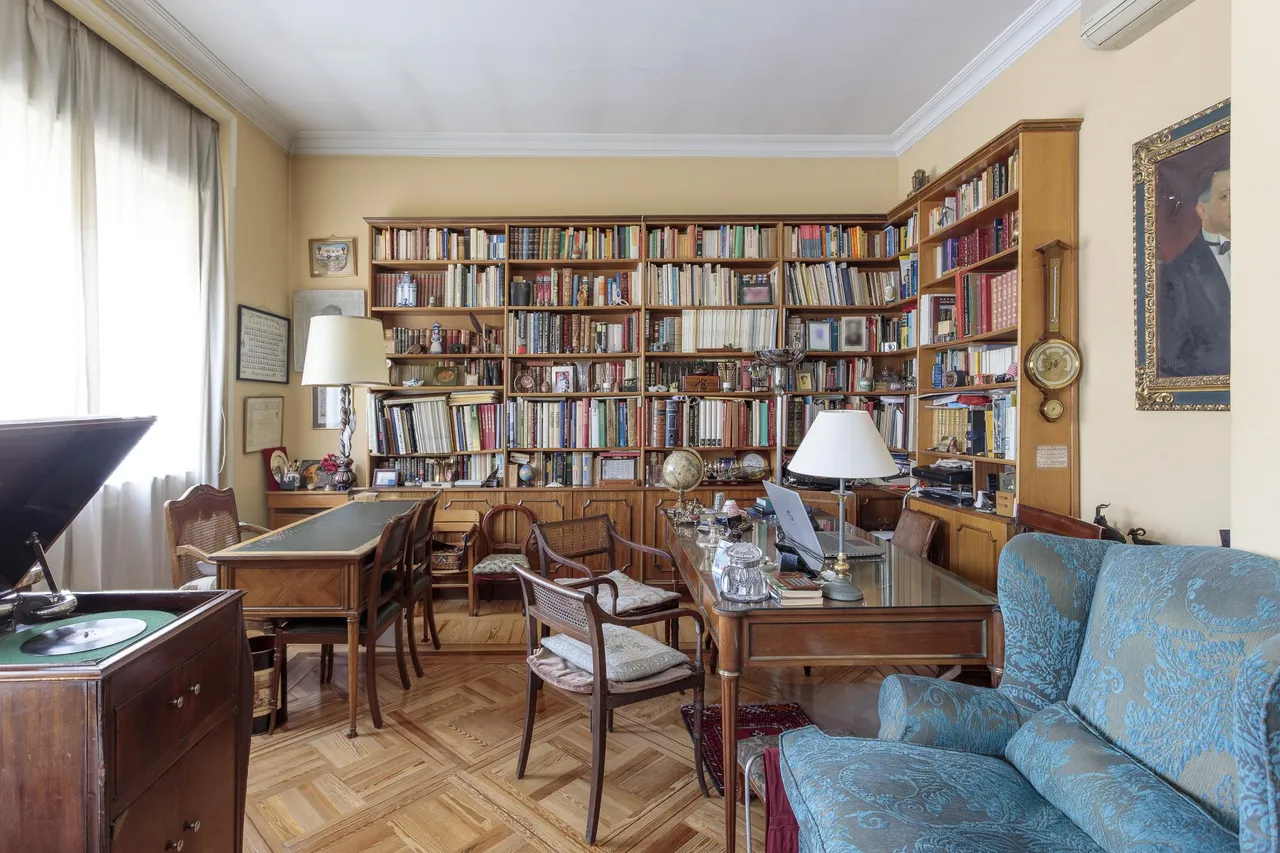 living - 256m² apartment for sale in Chueca - Justicia, Madrid - gallery - 4