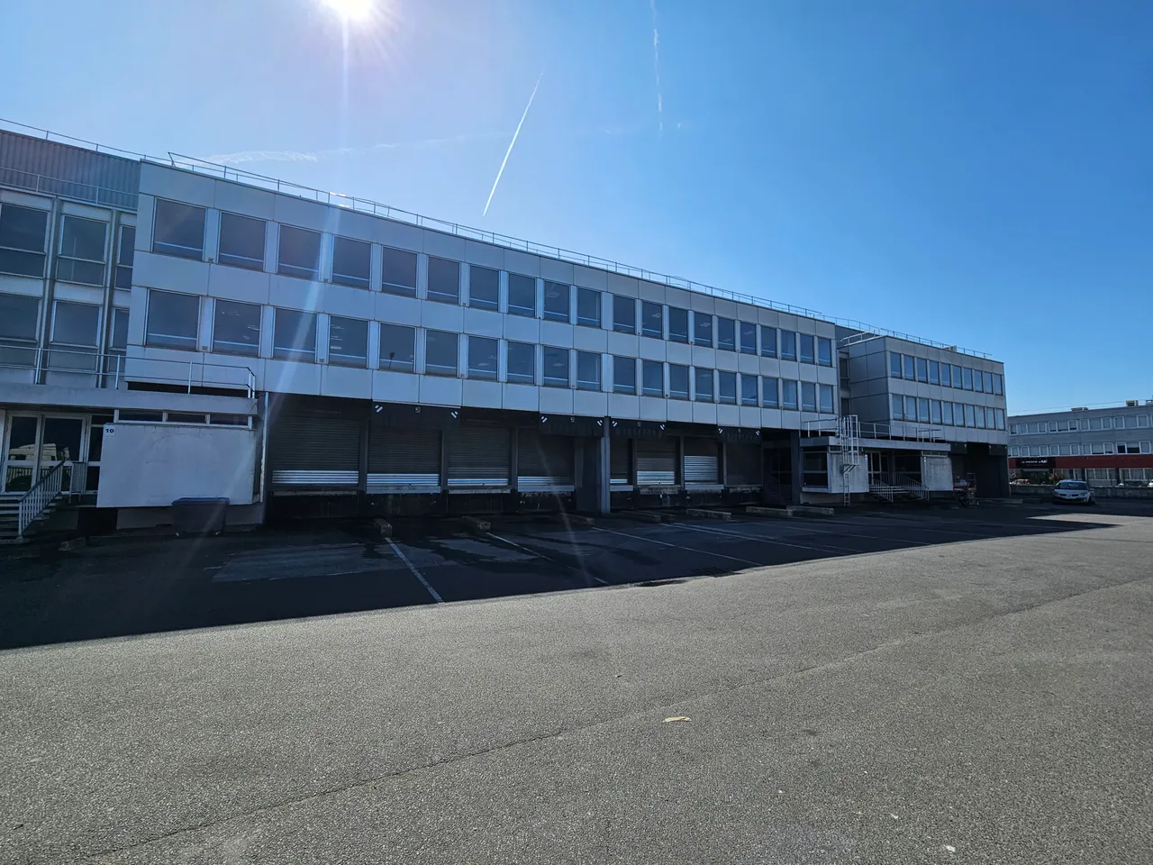 logistics - Entrepôt Logistique À Louer - gallery - 5