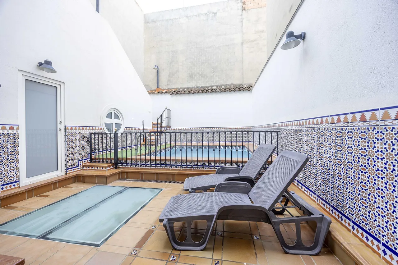 living - 386m² house / villa for sale in La Eliana, Valencia - gallery - 2