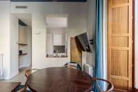 living - Piso de 85m² en alquiler en Malasaña, Madrid - gallery thumbnail - 9