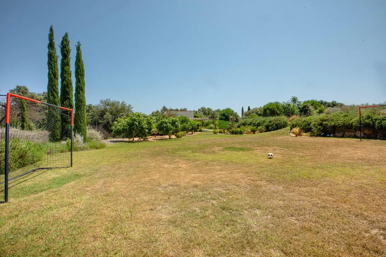 living - Casa rural de 657m² en venta en Baix Empordà, Girona - gallery - 9