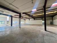 logistics - Light Industrial Premises / Offices For Rent - gallery thumbnail - 6