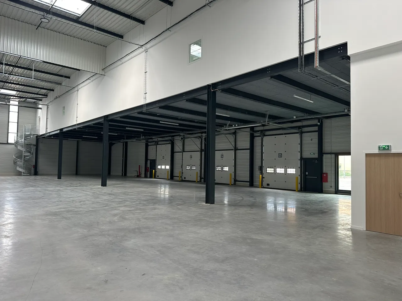 logistics - Activités / Bureaux À Louer - gallery - 6