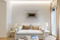 living - 115m² apartment for rent in Recoletos, Madrid - gallery thumbnail - 3