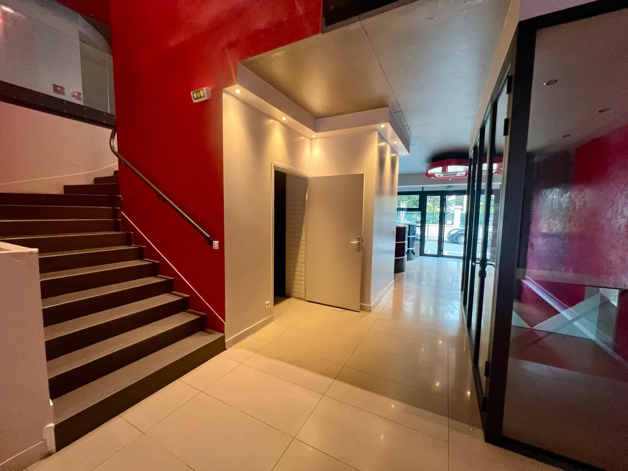 office - Offices For Sale - gallery - 2