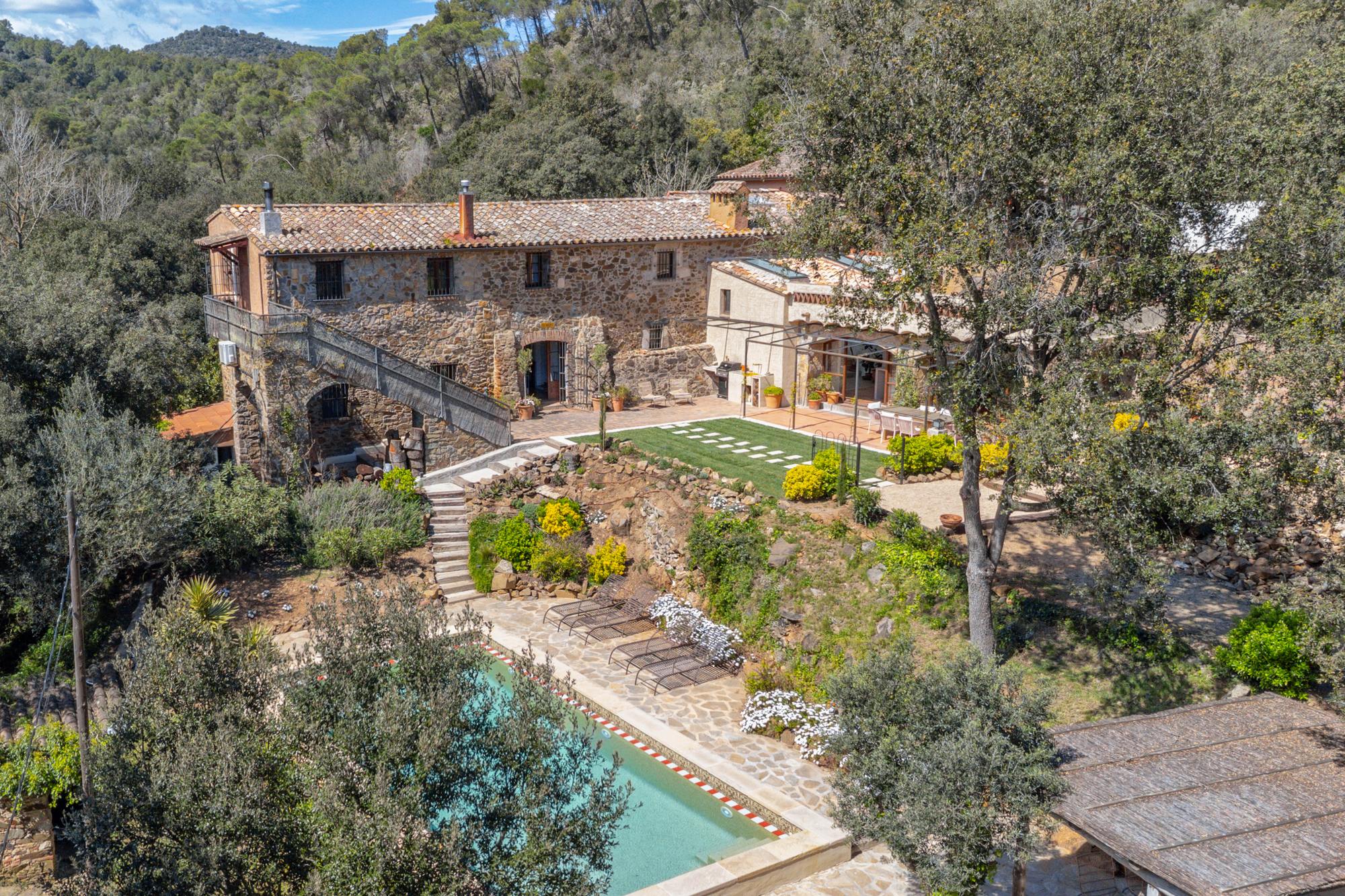 living - 642m² country house for sale in Baix Empordà, Girona - gallery - 2