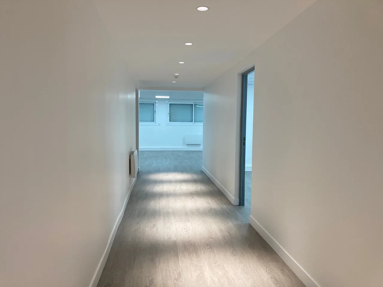 office - Offices For Rent - gallery - 9