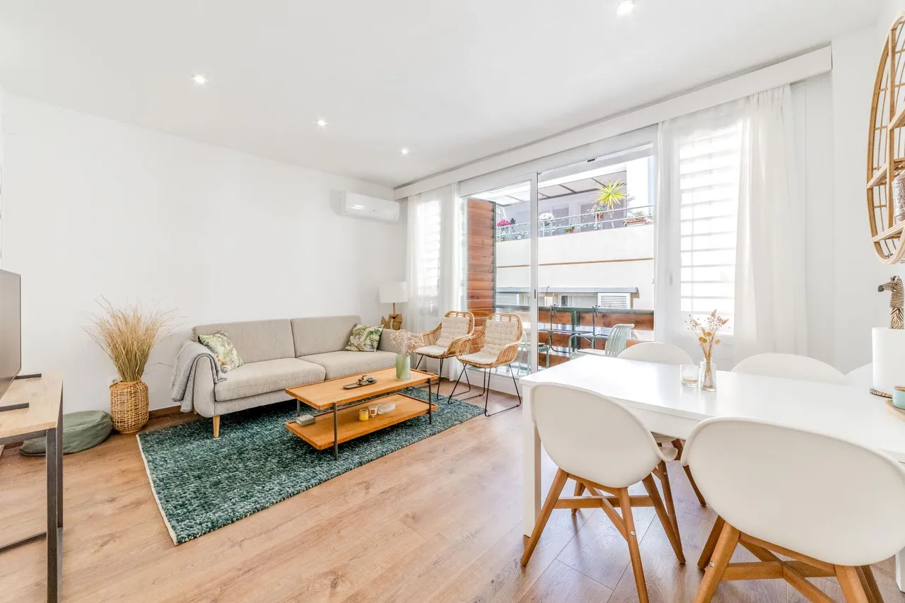 living - 71m² apartment for sale in Sitges Town, Barcelona - gallery - 9