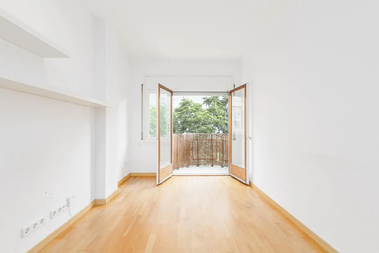 living - Piso de 61m² con 50m² terraza en venta en Sant Gervasi - Galvany - gallery - 4
