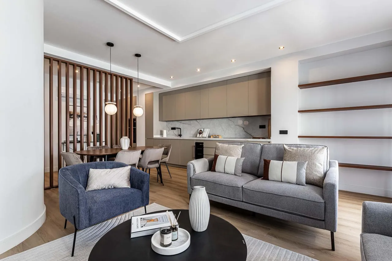living - Piso de 120m² con 11m² terraza en venta en Arapiles, Madrid - gallery - 3