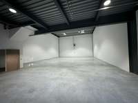 logistics - Light Industrial Premises / Offices For Rent - gallery thumbnail - 2