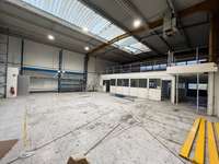 logistics - Activités / Bureaux À Louer - gallery thumbnail - 1