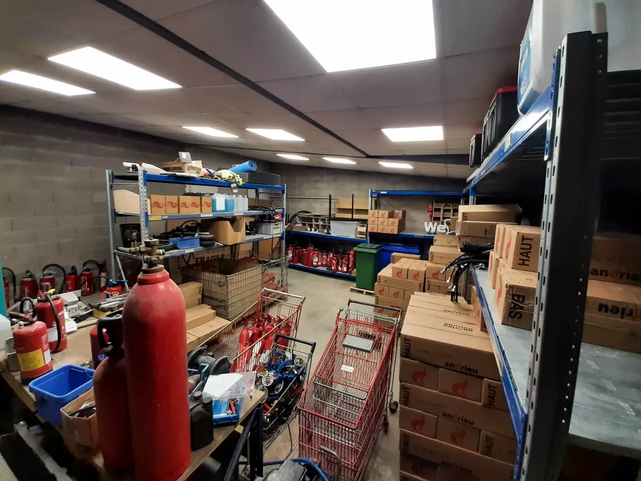 logistics - Activités / Bureaux À Vendre - gallery - 6