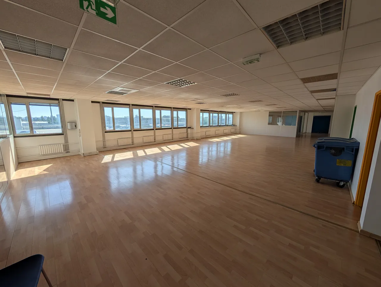 office - Bureaux À Louer - gallery - 9