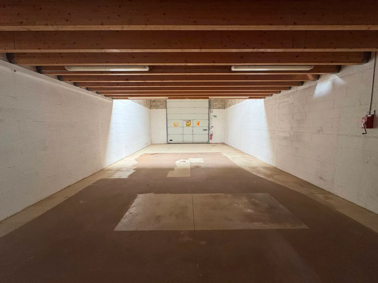 logistics - Light Industrial Premises / Offices For Rent - gallery - 8