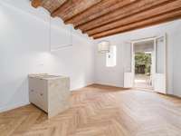 living - 79m² apartment with 33m² terrace for sale in Gràcia - gallery thumbnail - 3