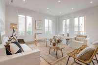 living - 171m² apartment for sale in Gaztambide, Madrid - gallery thumbnail - 2